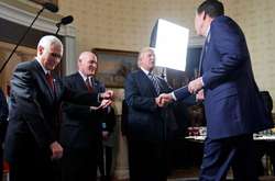 «Все брехня»: Трамп прокоментував свідчення екс-голови ФБР Комі