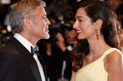 Амаль Клуни рассказала о пережитом сексуальном домогательстве