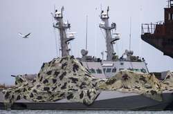  Захваченные украинские боевые корабли в порту Керчи, 5 декабря 2018 года 