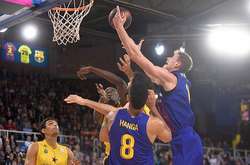 Українець Пустовий допоміг «Барселоні» перемогти в чемпіонаті Іспанії