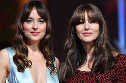 Шикарные: Моника Беллуччи и Дакота Джонсон произвели фурор на кинофестивале