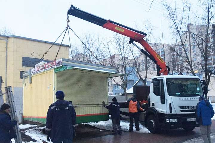 За тиждень у Києві демонтовано 18 МАФів (фото)