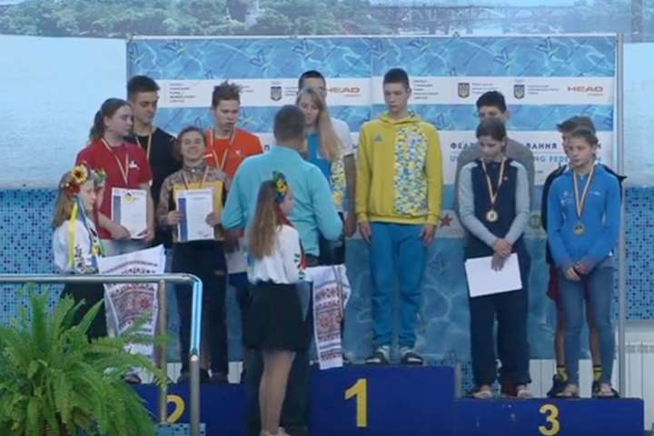 У Дніпрі визначилися чемпіони України з плавання серед юнаків