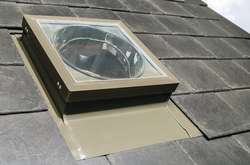 «Світловоди не тільки передають світло вдень, а й накопичують його для застосування ввечері», - йдеться у бюлетені Мінрегіонбуду