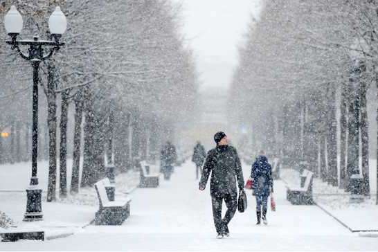 Хуртовини та ожеледиця: погода в Україні на 12 грудня