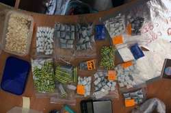 Поліцейські вилучили заборонені речовини на суму понад півмільйона гривень