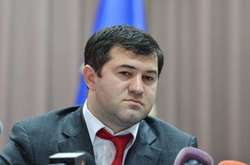 У Гройсмана кажуть, що поновлений на посаді Насіров рано радіє