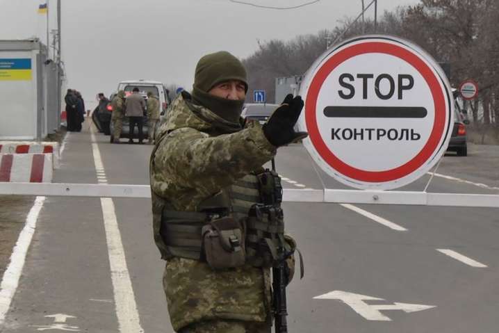 Митрополиту УПЦ МП Іларіону знову дозволили перетинати лінію розмежування на Донбасі