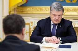 Президент посоветовал главе «Укрпошты» пересмотреть свою зарплату