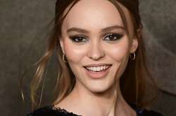 Лили-Роуз Депп