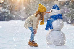 Україну до кінця тижня засипатиме снігом 