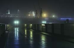 Сцены лишены людей. Яркие фото утра в Гамбурге