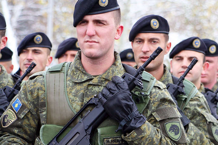 Парламент Косова проголосував за створення армії 