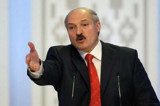 Лукашенко поскаржився на Порошенка 