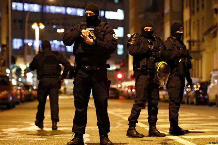 Полиция застрелила подозреваемого в нападении в Страсбурге