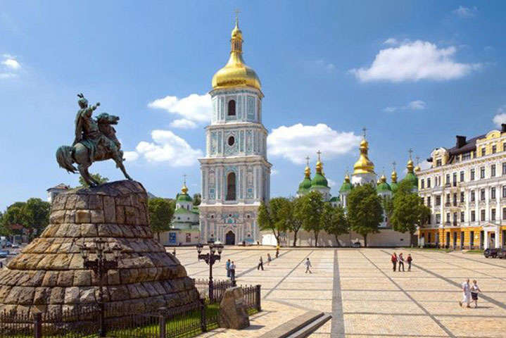 «Київавтодор» готовий витратити 120 млн грн на капремонт Софіївської площі