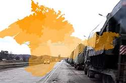 Крім того, своє військове угруповання в Криму Росія посилила 6 підводними човнами нового типу, що можуть бути озброєними ракетними комплексами «Калібр» з дальністю враження наземних цілей до 1500 кілометрів