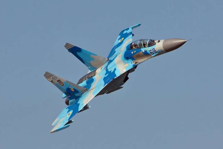 За фактом падіння винищувача Су-27 на Житомирщині відкрите кримінальне провадження