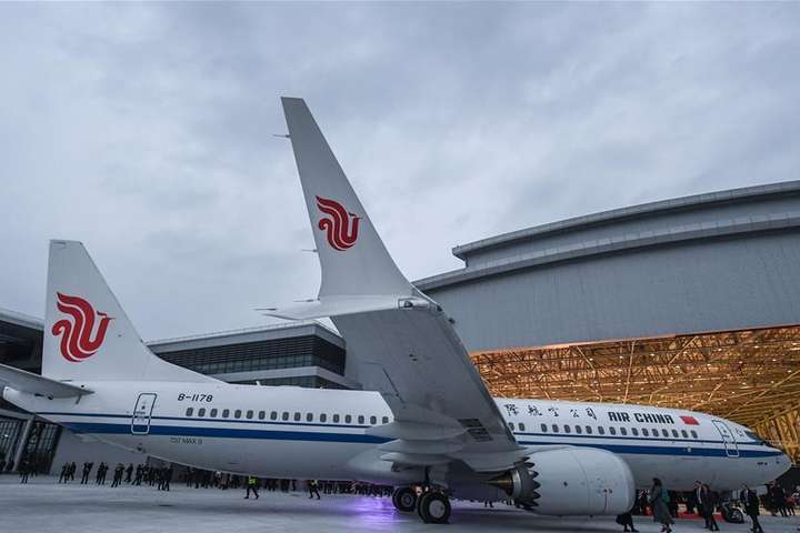 З’явилися фото першого китайського Boeing 737