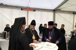 Московська церква позбавила сану двох ієрархів, які брали участь в Об’єднавчому Соборі