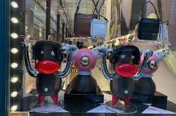 Prada обвинили в расизме из-за новой коллекции аксессуаров