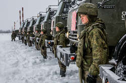 Російські військові