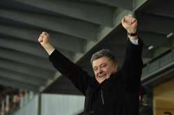 За словами президента, часу у нього все менше і менше, але раз на тиждень, у неділю, він обов'язково займається спортом