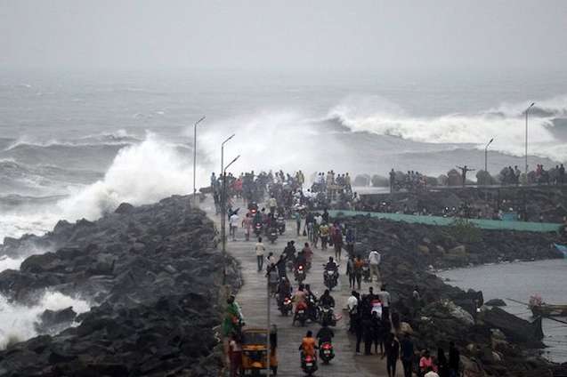 На Індію обрушився смертельний циклон Фетай