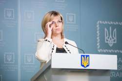 Порошенко звільнив Богомолець з посади радника президента