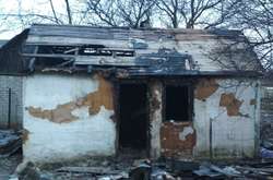  Пожежа спалахнула у літній кухні 