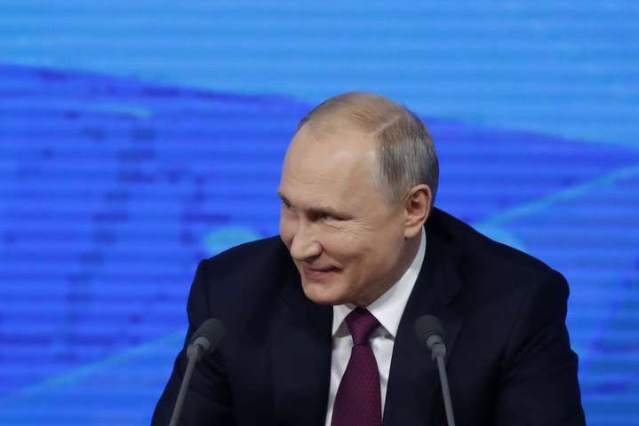 Пресс-конференция Путина: российская пресса превратилась в инфузорию