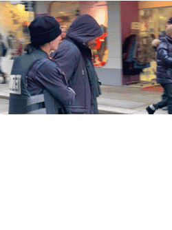 Попри свідчення очевидців про кількох нападників, поліція поки підтверджує дані про одного нападника