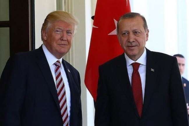 Ердоган вирішив відкласти наступ у Сирії після розмови з Трампом