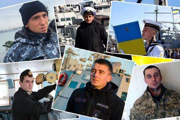 19 із 24 захоплених Росією українських моряків назвали себе військовополоненими
