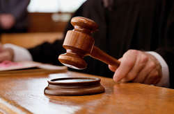 Суд випустив під заставу поліцейських, які били людей у харківському метро