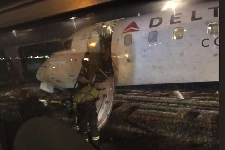 В аеропорту Канади стався інцидент з літаком через ожеледицю