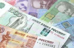 Гривня зміцнюється, а рубль знецінюється: Україні вдалося економічно відчепитися від Росії