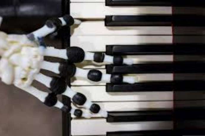Вчені створили на 3D-принтері руку, яка грає на піаніно