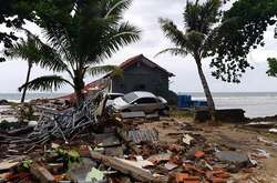 Цунамі в Індонезії: кількість загиблих досягла 334