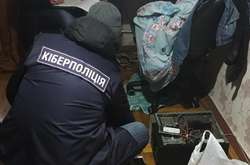 Поліцейські провели санкціонований обшук