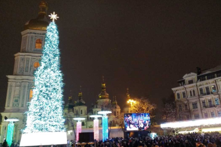 Кличко привітав християн з Різдвом Христовим за григоріанським календарем
