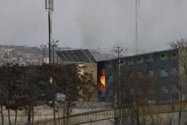 Кількість жертв теракту в Кабулі значно зросла