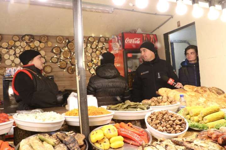 Після вибуху у Львові у Києві проводяться перевірки новорічних ярмарок