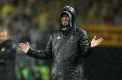 Клопп заспівав на прес-конференції на честь дня народження прес-аташе (відео)