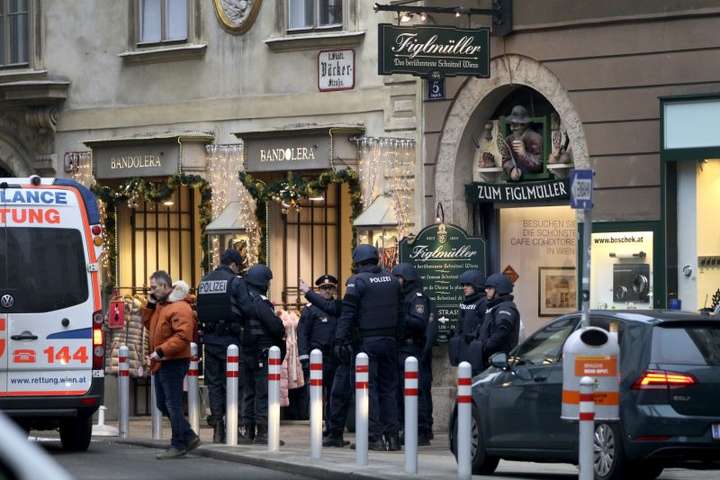 Стрілянина у Відні: поліція затримала двох підозрюваних