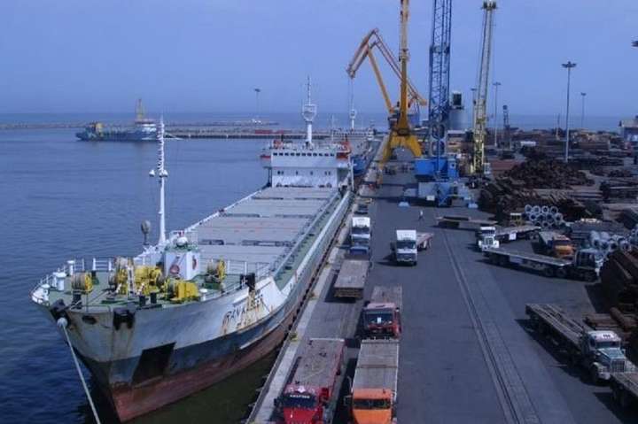 Індія взяла під контроль діяльність стратегічного порту в Ірані