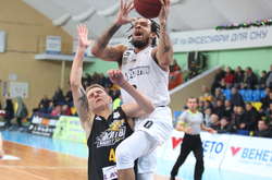 Кубок України з баскетболу. «Черкаські Мавпи» вдома перемогли «Київ-Баскет». Інші матчі