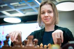 Сестри Музичук займають призові місця перед останнім днем першості світу зі швидких шахів