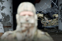 Украинские военные взяли в плен боевика