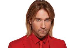 Олег Винник анонсировал летний тур